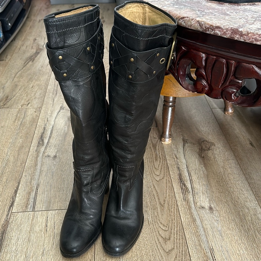 Coach boots